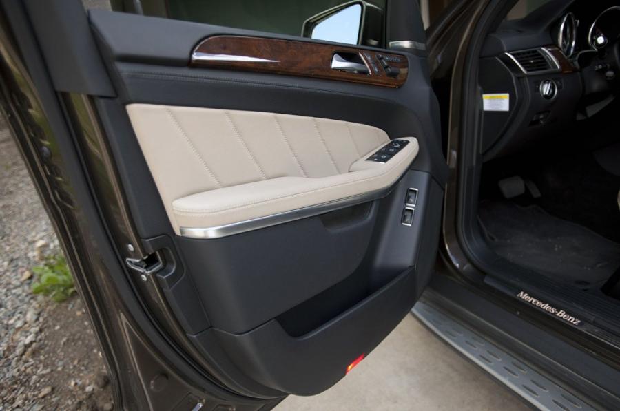  Mercedes-Benz GL450 2013 года  (фото 13 из 33)